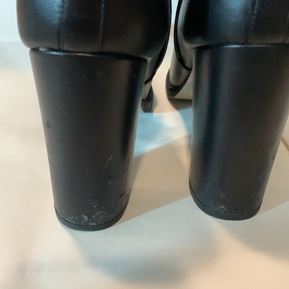 Valentino black bootie heels with floral appliqué - Picture 3 of 6